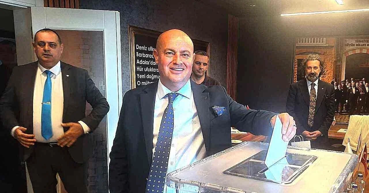 DTO’da Oğuz Ünlüer güven tazeledi…